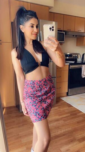Meetii Kalher Nude Photos photo 11