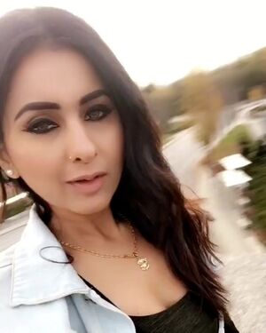 Meetii Kalher Nude Photos photo 196