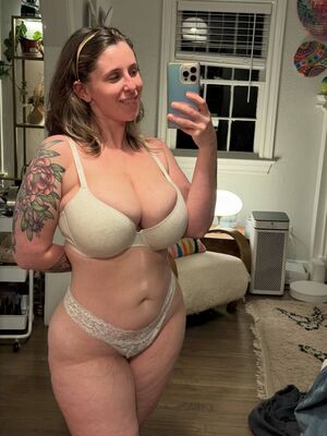 QTsnack Nude Photos photo 25
