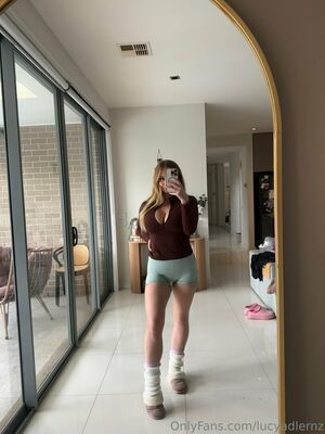Lucyadlernz Nude Photos photo 33