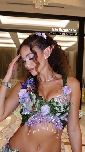 Nicole Dobrikov Nude Photos photo 12