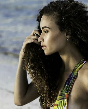 Nicole Dobrikov Nude Photos photo 24