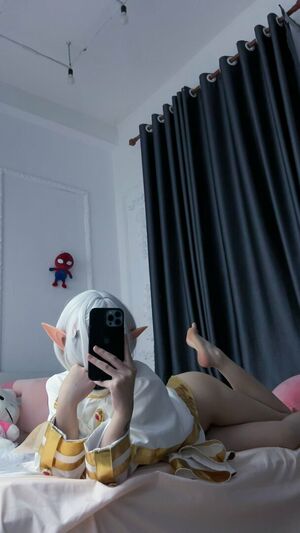 Kim Yen Thor Nude Photos photo 23