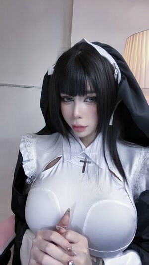 Kim Yen Thor Nude Photos photo 86