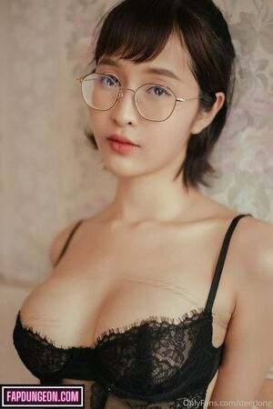 Deerlong Nude Photos photo 123