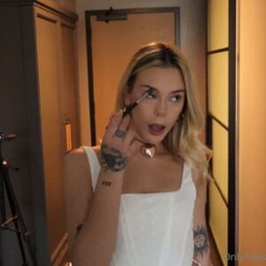 KnifeGrlfriend Nude Photos photo 29