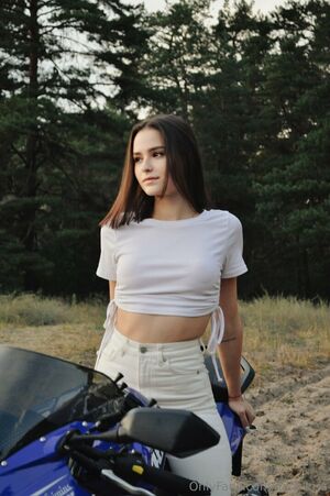 Julia_Kiss Nude Photos photo 106