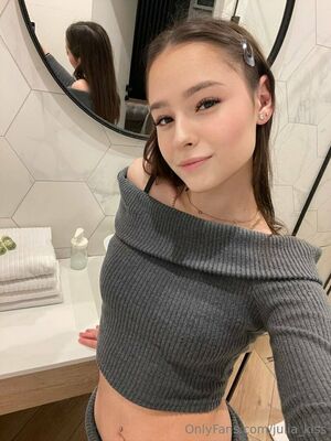 Julia_Kiss Nude Photos photo 261