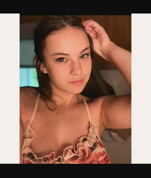 Ellie Eilish Nude Photos photo 252