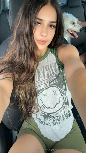OfficialSofieReyez Nude Photos photo 2