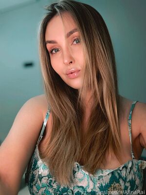 Alinarai Nude Photos photo 137