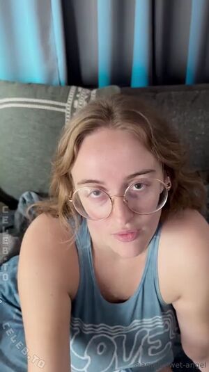 Amelia-Wet-Angel Nude Photos photo 47