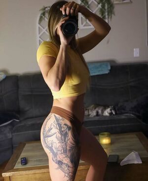 Celia Steele Nude Photos photo 13