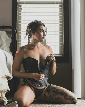Celia Steele Nude Photos photo 24