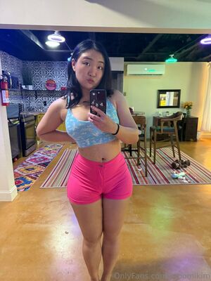 Aroomi Kim Nude Photos photo 209