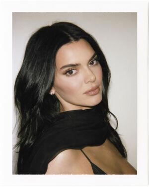 Kendall Jenner Nude Photos photo 145