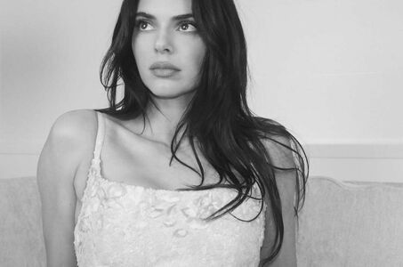 Kendall Jenner Nude Photos photo 149