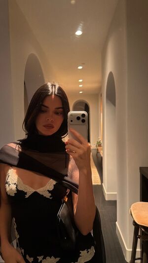 Kendall Jenner Nude Photos photo 180
