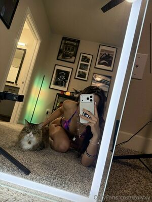 Zolvxy Nude Photos photo 23