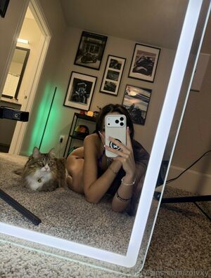 Zolvxy Nude Photos photo 24