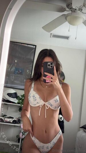 Zolvxy Nude Photos photo 42
