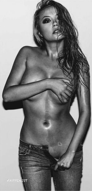 Ginadarlingxox Nude Photos photo 13
