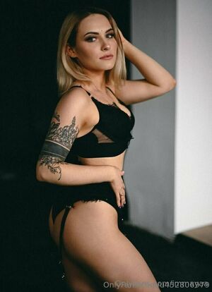 ImMayaa Nude Photos photo 11