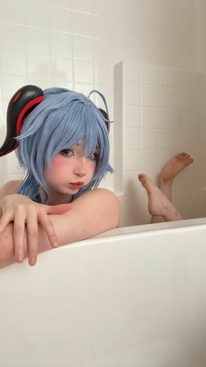 Llampinq Nude Photos photo 6