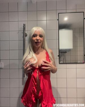 Swedishcouplee Nude Photos photo 37