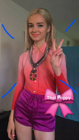 Poppy Nude Photos photo 46