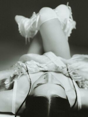Poppy Nude Photos photo 64