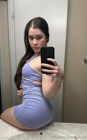 Alinacb Nude Photos photo 13