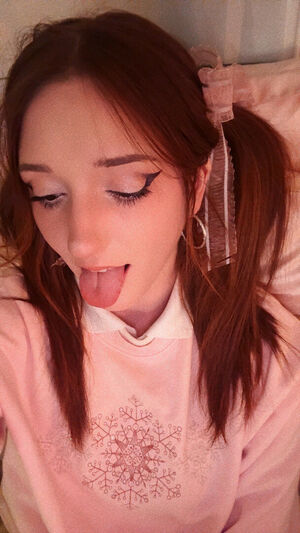 Docilemoth Nude Photos photo 30