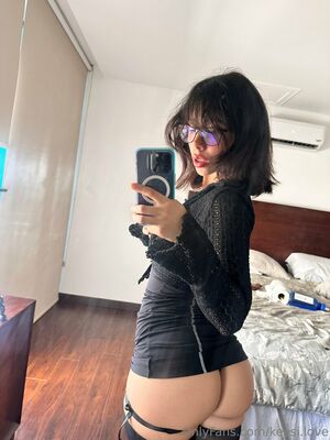 Keysi Love Nude Photos photo 20