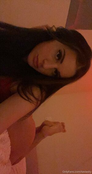 TaviaSky Nude Photos photo 77