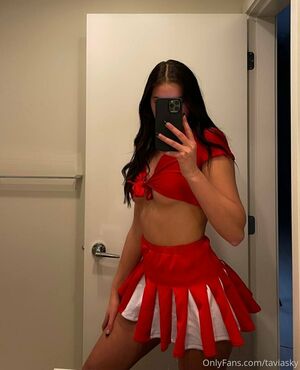 TaviaSky Nude Photos photo 89