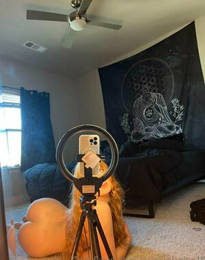 Lilli Clark Nude Photos photo 160