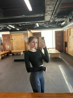 Lilli Clark Nude Photos photo 278