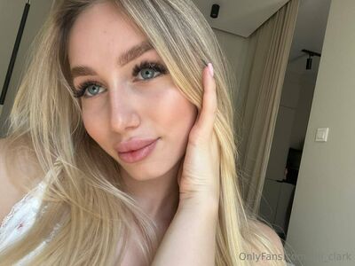 Lilli Clark Nude Photos photo 296
