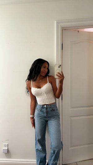 Zoeyjaymfc Nude Photos photo 6