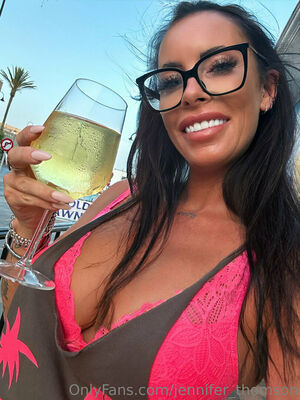 Jennifer Thomson Nude Photos photo 102