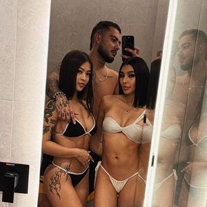 Liz Mendez Nude Photos photo 17