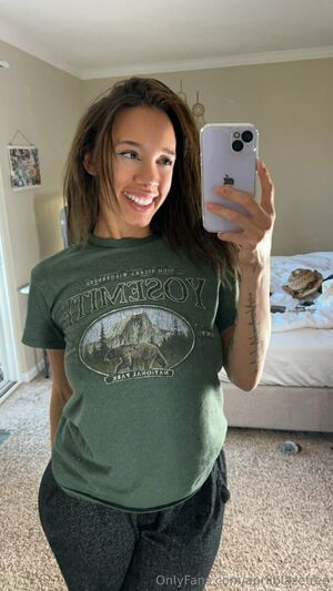 Aprilblazefree Nude Photos photo 97