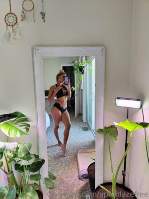 Aprilblazefree Nude Photos photo 126