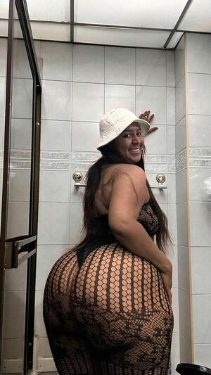 Paulacurves Nude Photos photo 20