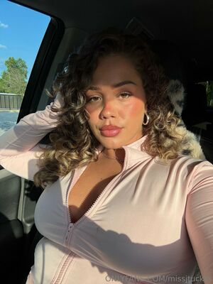 Missjtuckss Nude Photos photo 6