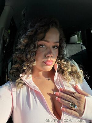 Missjtuckss Nude Photos photo 31