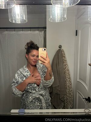 Missjtuckss Nude Photos photo 56