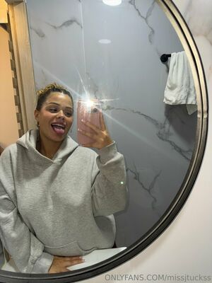 Missjtuckss Nude Photos photo 205