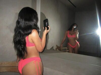 Kim Kardashian Nude Photos photo 33
